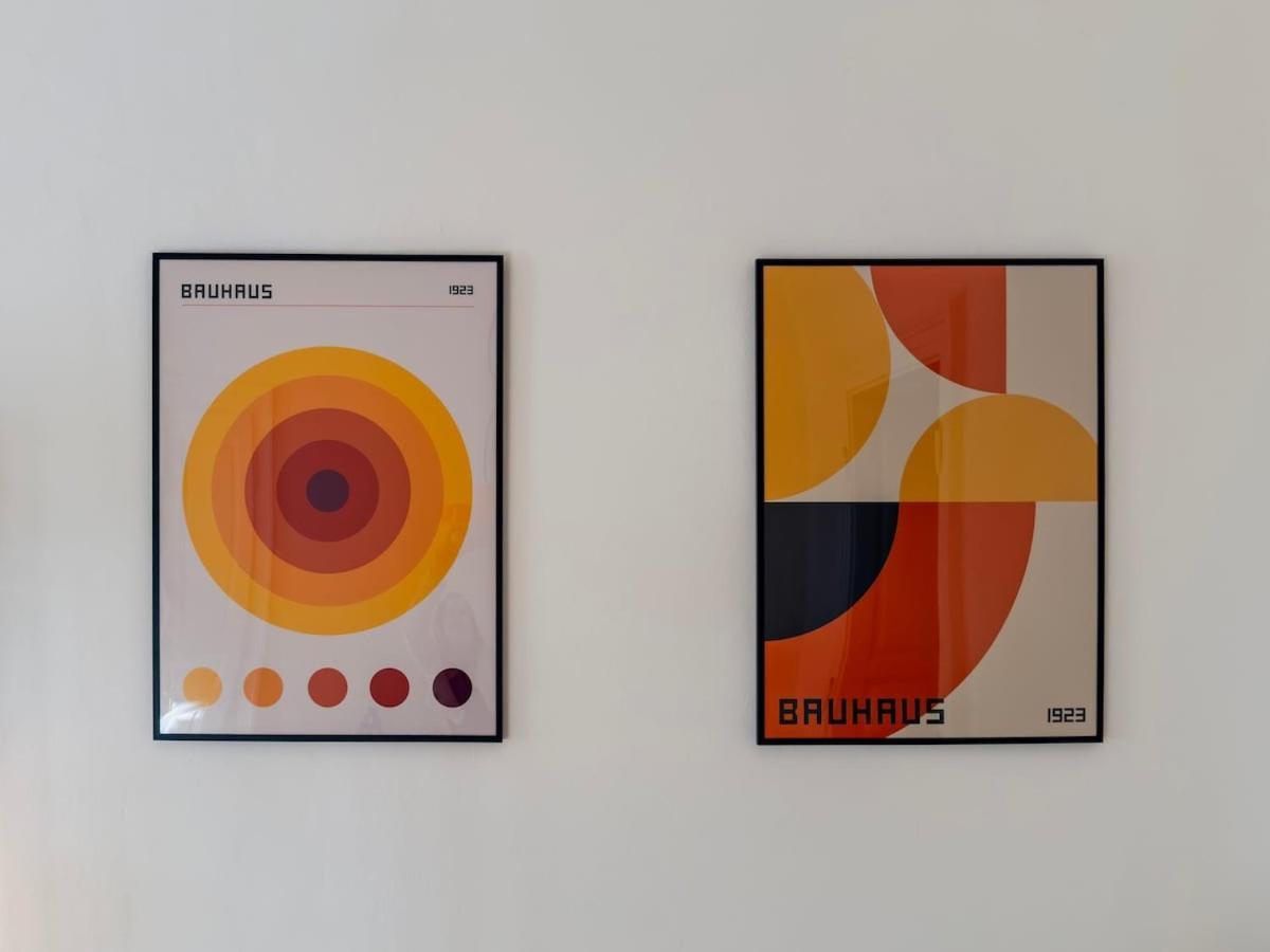The Funkhaus - Blue And Orange Experience * Prague