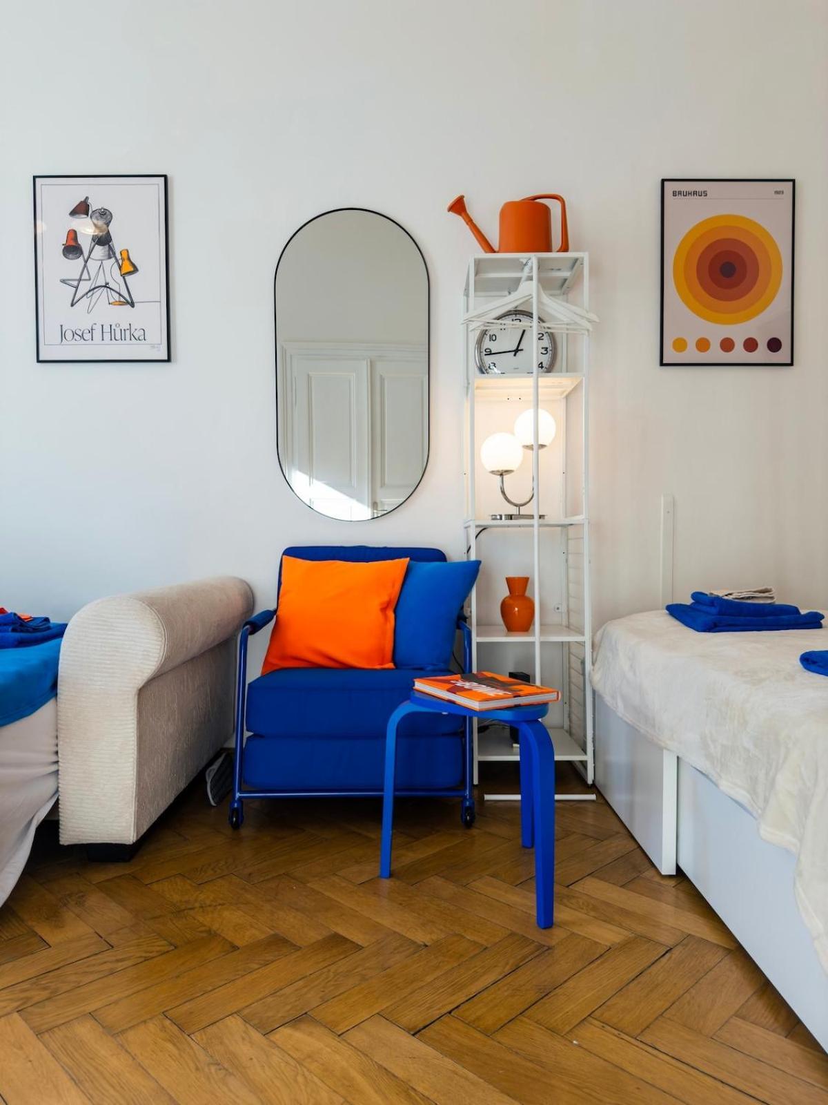 Apartment The Funkhaus - Blue And Orange Experience