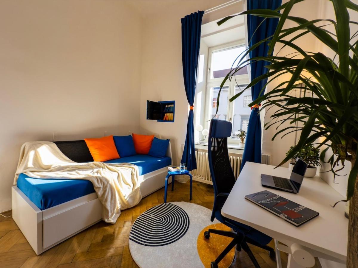 Apartment The Funkhaus - Blue And Orange Experience Prague